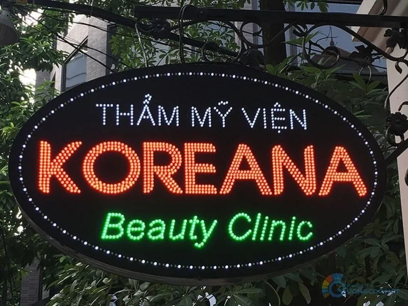 Biển vẫy thẩm mỹ viên Koreana