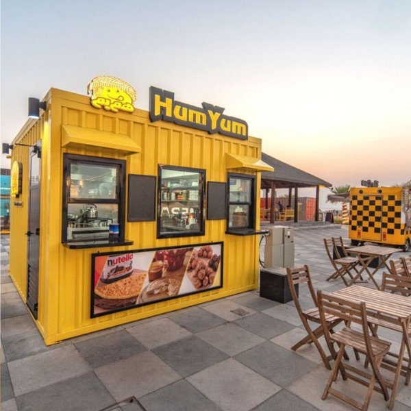 Bảng hiệu ngành F&B HumYum màu vàng