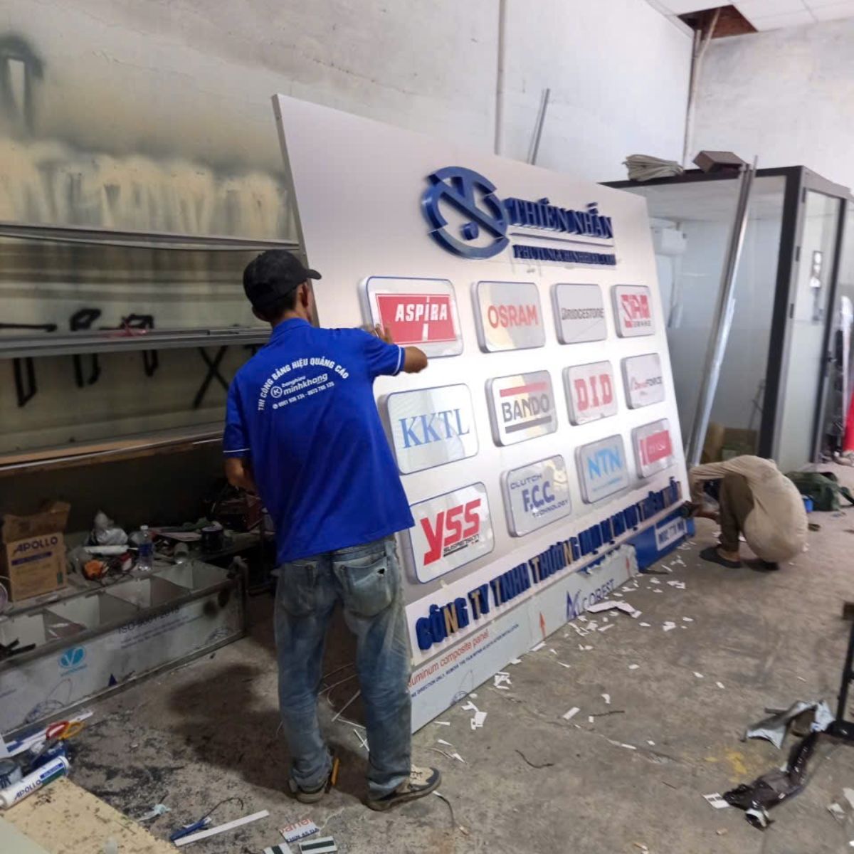 Thi công bảng hiệu Thiên Nhân