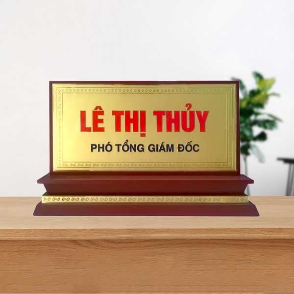 Biển chức danh để bàn phó giám đốc