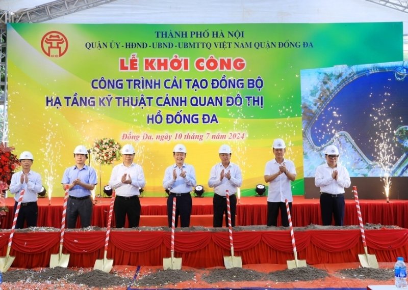 Backdrop lê khởi công cải tạo hạ tầng