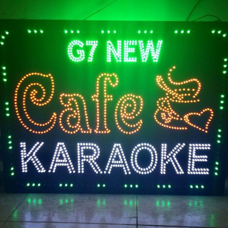 Biển vẫy cafe karaoke